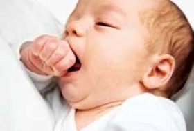 Baby likt als hongersignaal