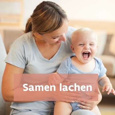 mama lacht met baby